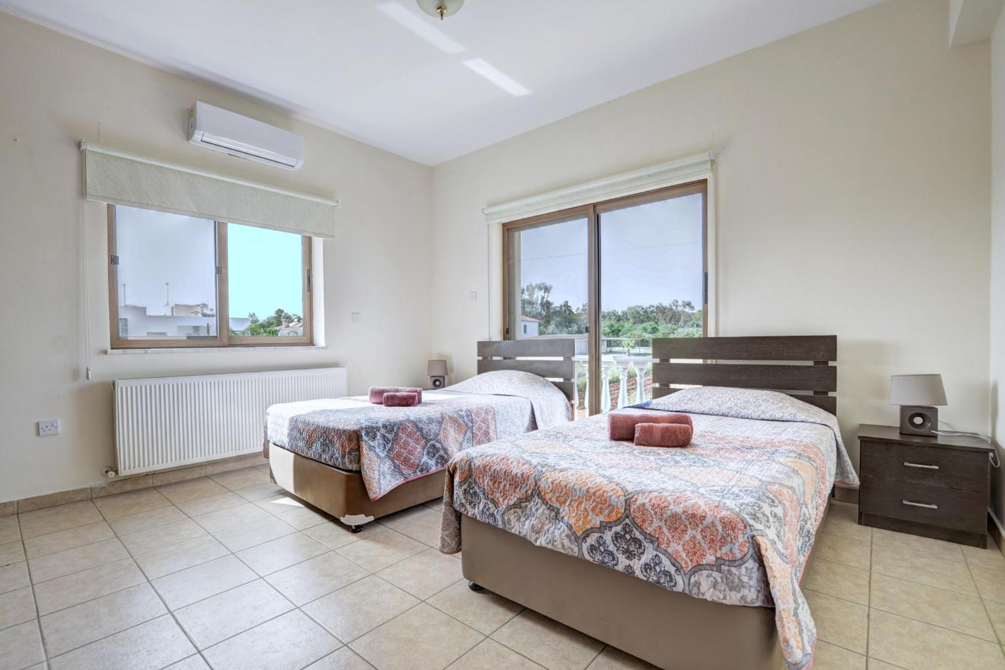Villa Eva Ayia Napa Bagian luar foto