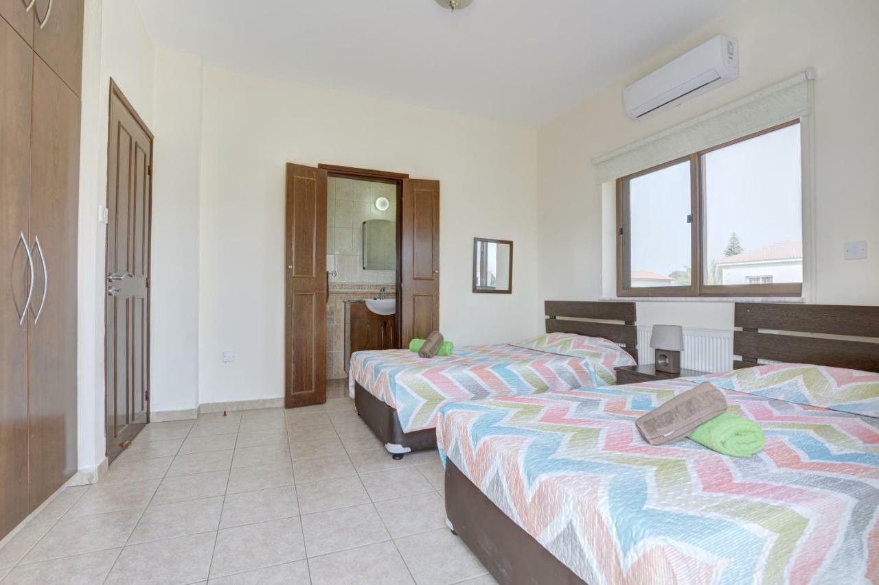 Villa Eva Ayia Napa Bagian luar foto