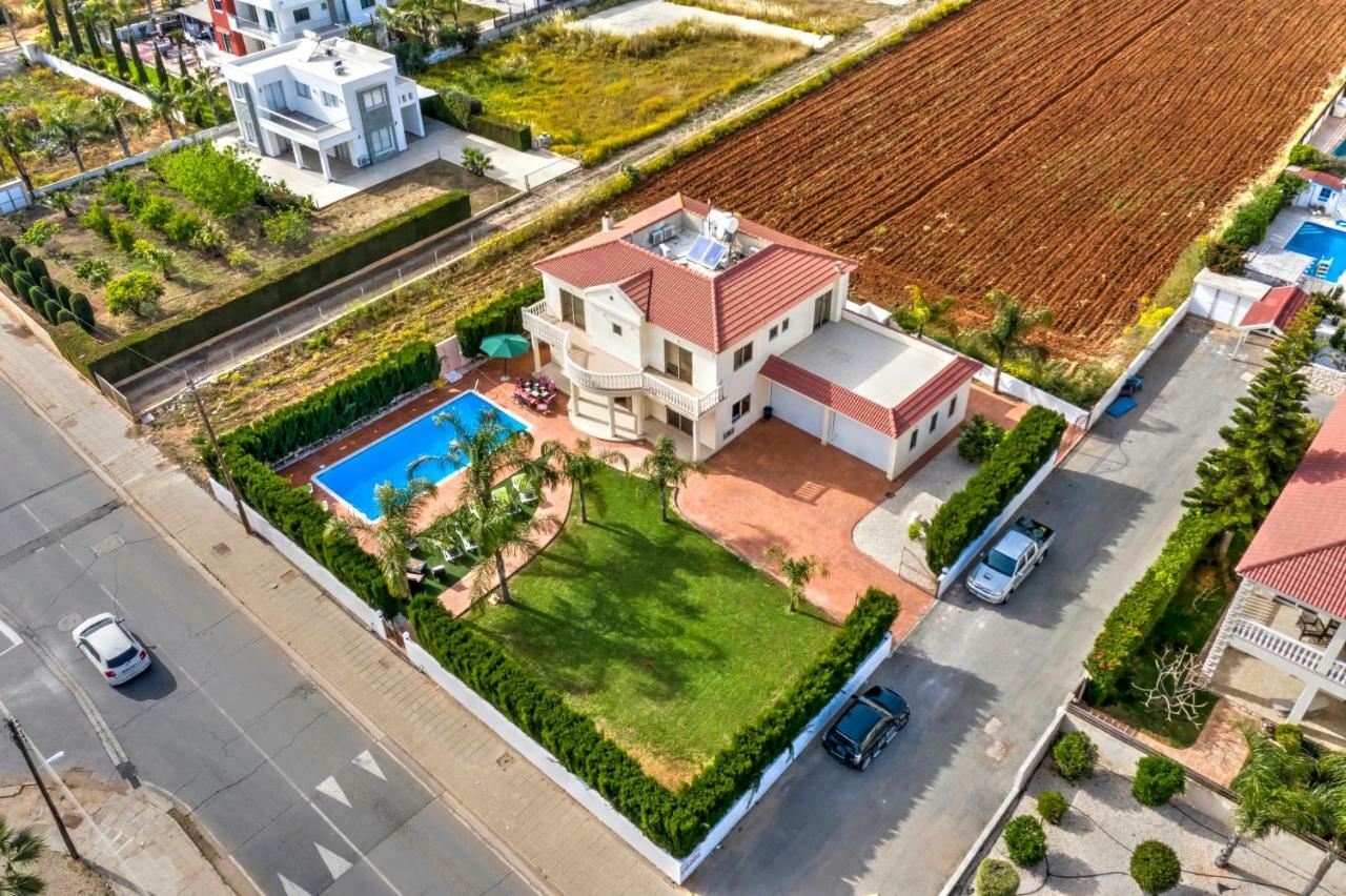 Villa Eva Ayia Napa Bagian luar foto